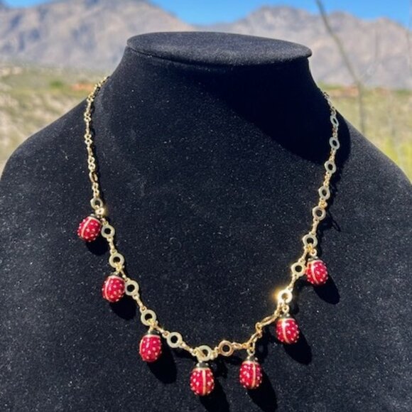 JOAN RIVERS Ladybug Charm Gold Link NECKLACE - Picture 1 of 8